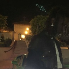 ￶