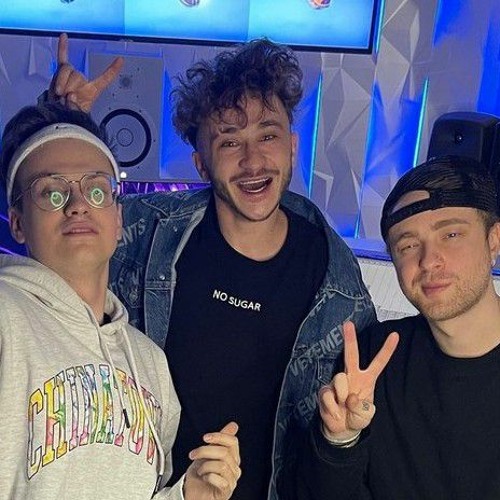 САМЫЙ ХУДШИЙ ТРЕК (feat. Джарахов, Buster_1.mp3