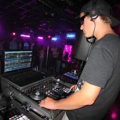 The Notorious B.I.G.-Ten Crack Commandments vs Bergy-G-Force