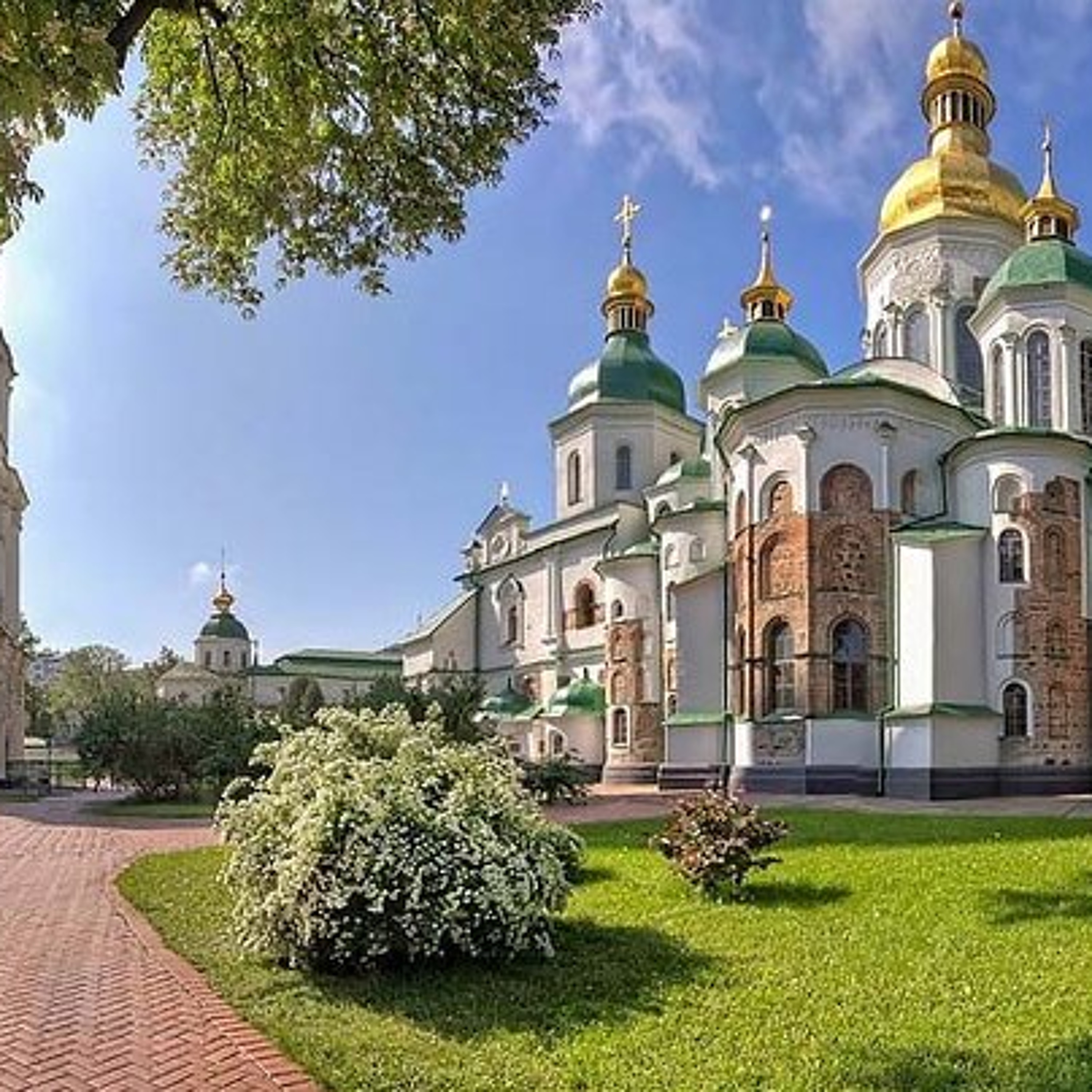 Софія Київська між війною та реставрацією: як зберігають тисячолітню спадщину України episode artwork