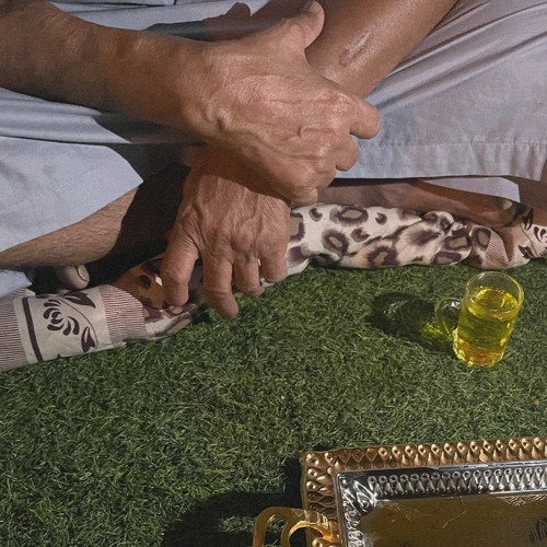 كيف خليتني عقب الجماعة وحيدّ . .