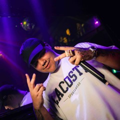 ME POSTOU NO DAILY VS CADA UM COM SEUS VICIOS (( DJ EDIN ))