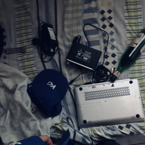 si se enamora no vale (@1lucianolaconexion, @prod_sky808)
