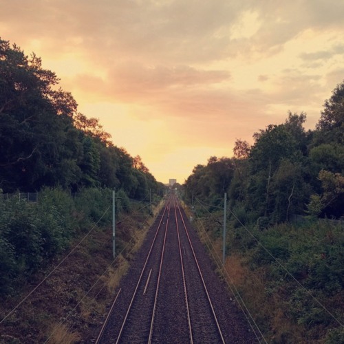 To Chase a Setting Sun