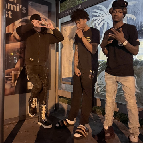 swaypopshii & isobkae - MIA (prod. vmesh x escape) [djslimebxll exclusive]