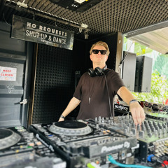 Nick Mac @ 1800 Lucky 3/16/25