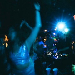 meet her at the love parade (slowed)