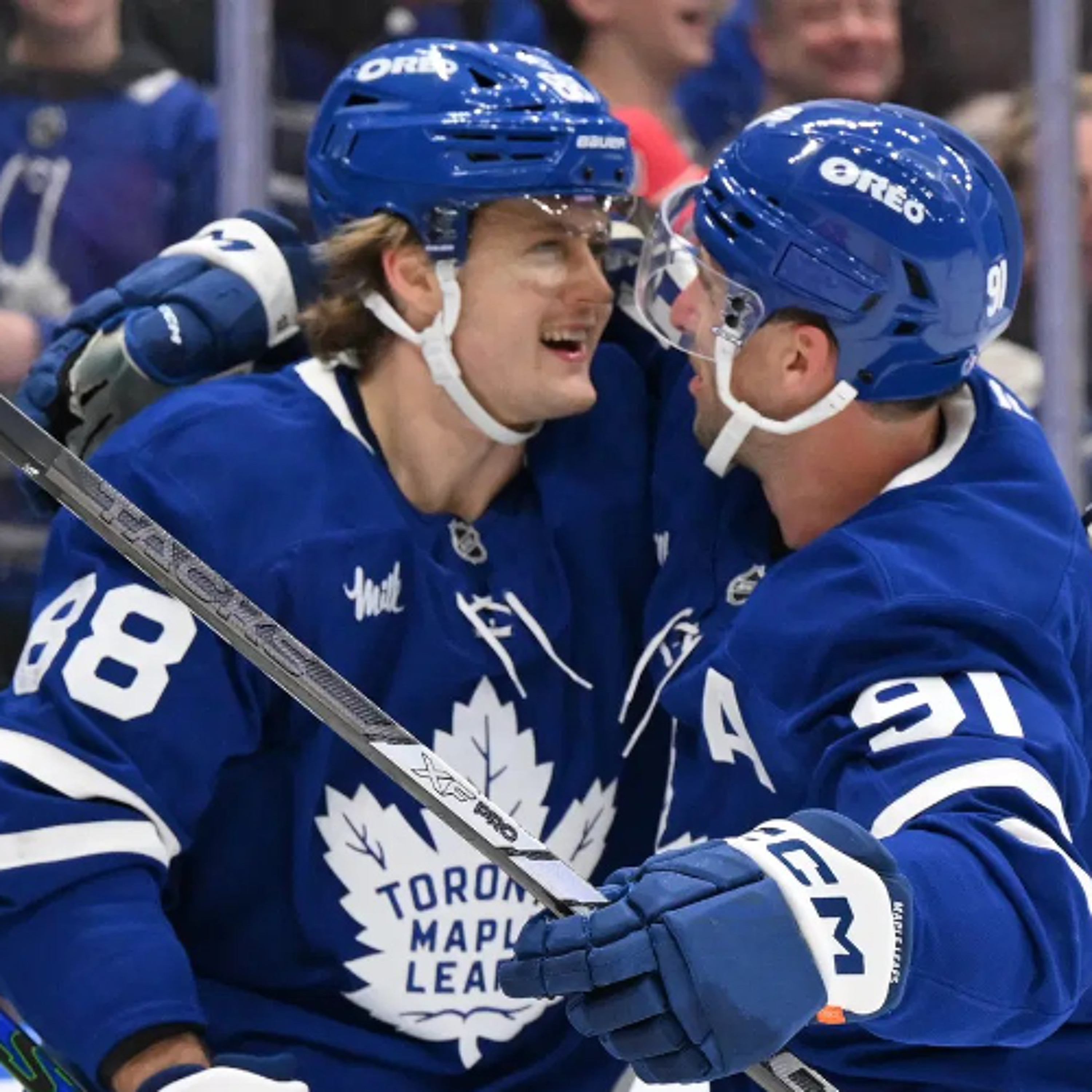 How should the Maple Leafs line up their fully healthy forward group? - MLHS Podcast EP106 episode artwork