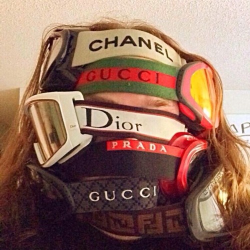 Erika - I Dont Know Remix (by @djcodeinewar)