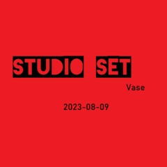 Studio set: Vase - 2023-08-09