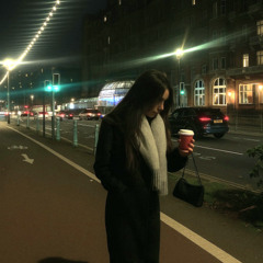 Baddie From The Uk    (ALL PLATS)