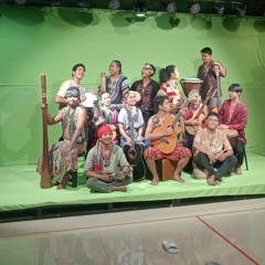 HILUMIN ANG MUNDO(live recorded audio)