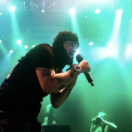 Yeat - Me vs Tha World (World Against Me)