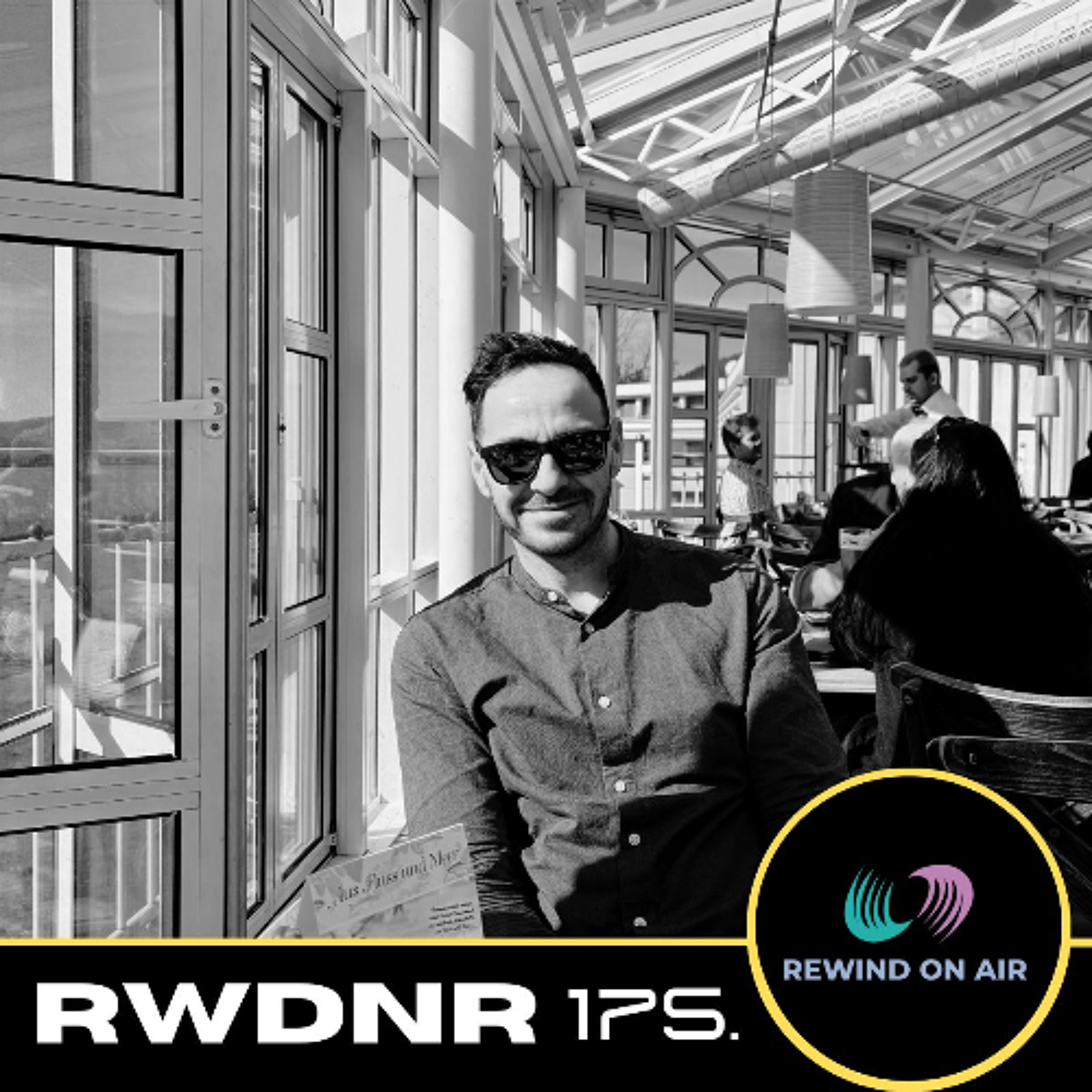 ROBERT SIMON - REWIND ON AIR RADIOSHOW