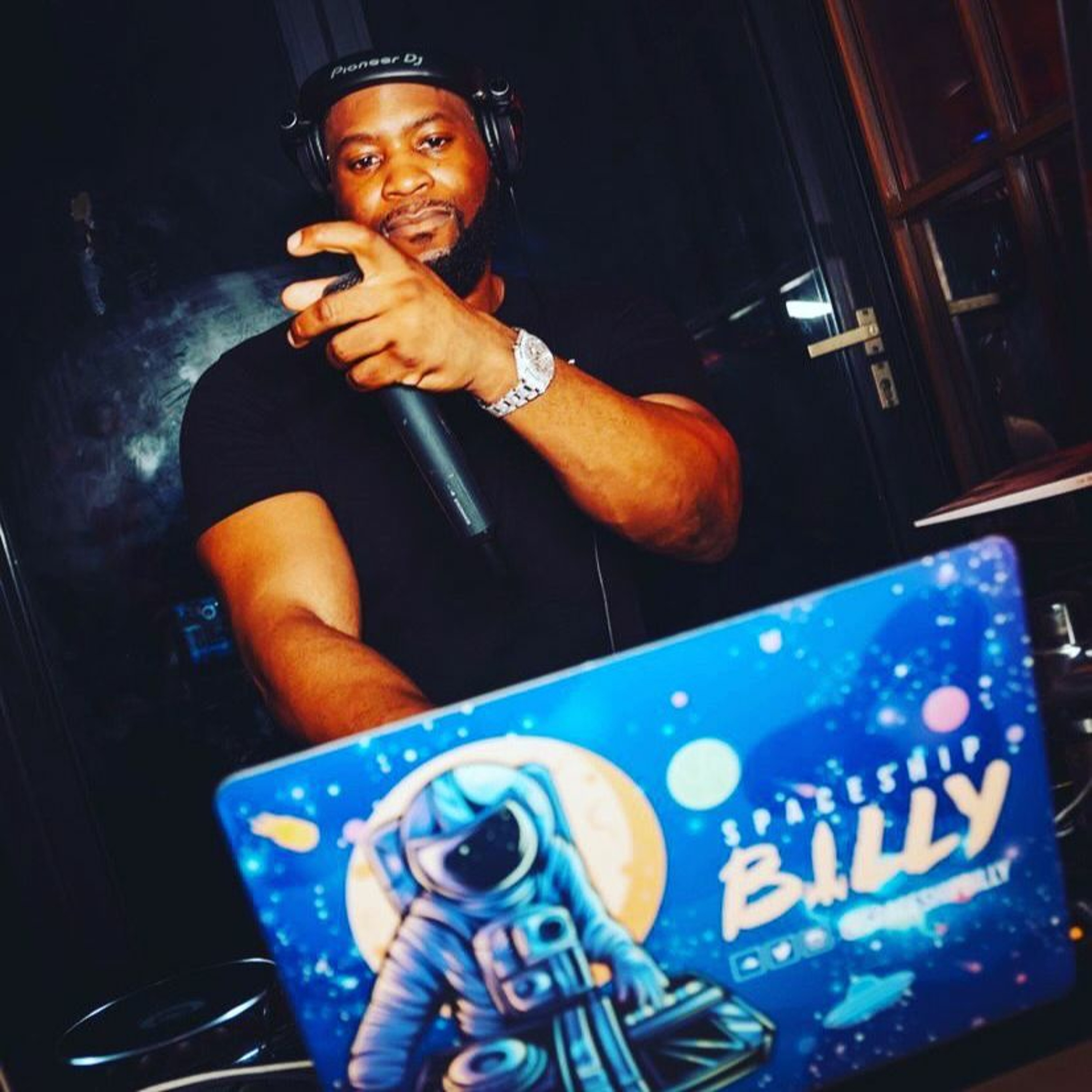 Hoil Boys Live Set by Spaceship Billy Rnb x Hiphop x Bashment episode artwork