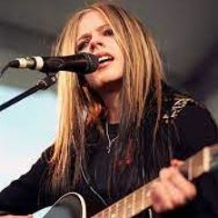 Avril Lavigne - Nobody's Home (live Acoustic)