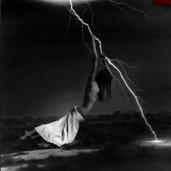 ~Mystiq ~😉 The Sound before The ThunDer..