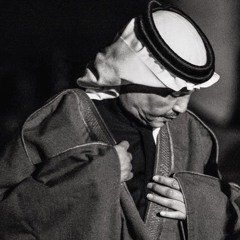 أهواك ماهي مواويل بها أترنم