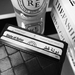 ياوجودي تسكن الدوحه وانا فالمملكة 🩶