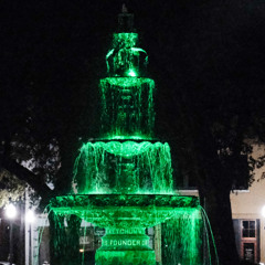 Midnight While Waiting for a Train