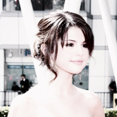 2009 selena gomez