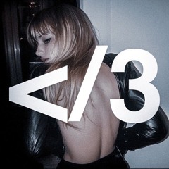 Destroy Lonely - PIERCINGS & TATS