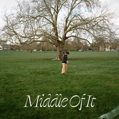 Jadasea & Laron - Middle Of It