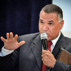 يقودني وعلى فهمي لا أعتمد .. د. يوحنا رضا