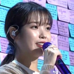 #MiniConcertWithIU