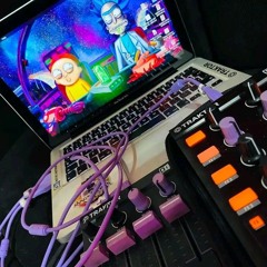 Special set 'A TRIP TO SPACE 🌍🚀😵‍💫 Sebastian Rivas DJ.