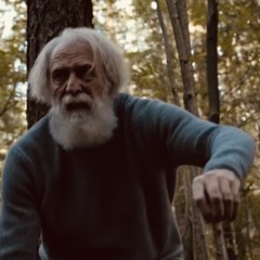 رحلة إلى قلب الإمبراطورية المفقودة: أغنية تأسر الألباب