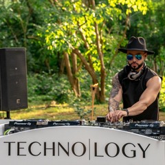 Technology Experience: Jardin Botanico de Caracas | Jason M