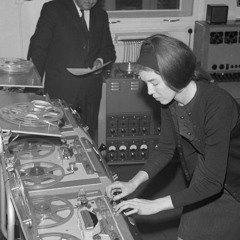 momo: Sisters with Transistors Special - May 2021