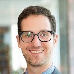 Trump Demands Other Navies Escort Tankers Through Strait of Hormuz Even Though US Navy Won't