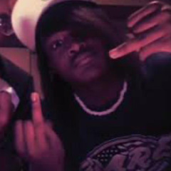 Ren’ai Skatin , Takin Pics With FireFlys