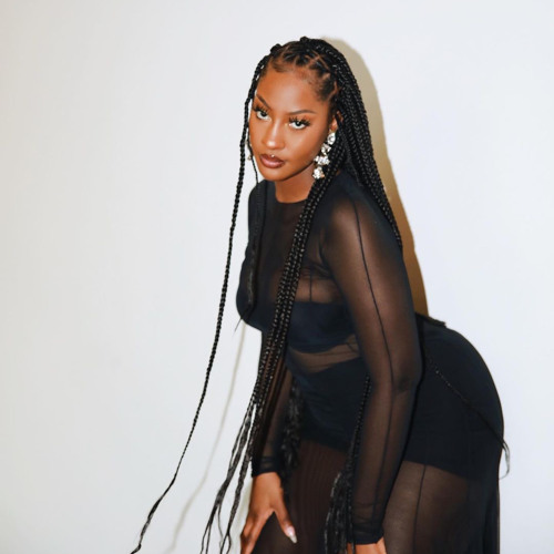 Tems | Unfortunate (Tiny Desk Concert)