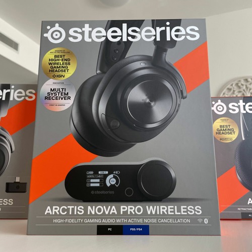  SteelSeries Arctis Nova Pro Wireless Multi-System