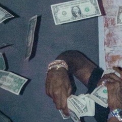 I LOVE HER SHE HATE ME *