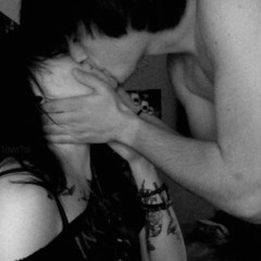 كل سنه حبك اظل