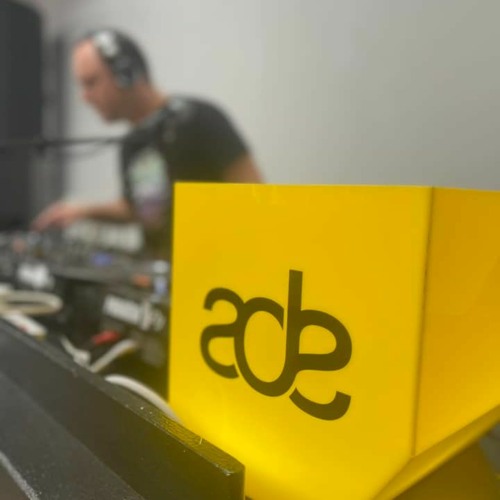 LIVE at FLEX FM (UK), ADE 23, Club Panama (NL)