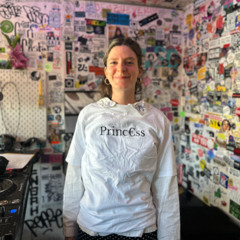 Like on the radio with Zoé Couppé @ The Lot Radio 11-08-2025