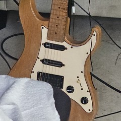 Electronic Guitar Hero