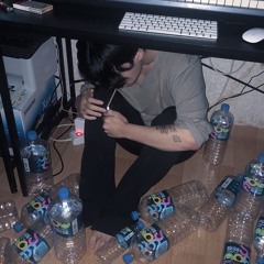mic, cigs, water