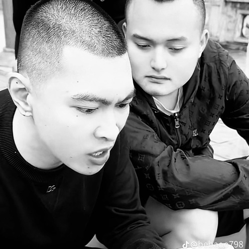 Khi Phải Quên Đi Remix