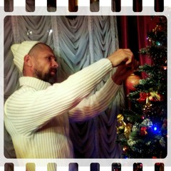 🅵🅴🆂🆃🅸🆅🅴 🅼🅾🅾🅳