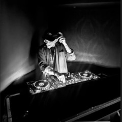 Tekuno (Melodic Techno Live Set5.0)