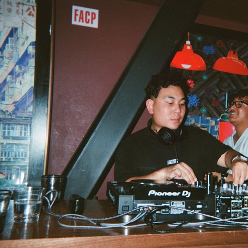 Where is the Garage LA?