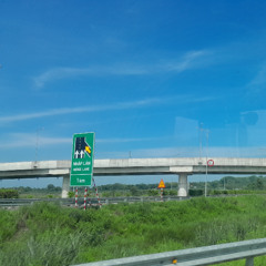 Nhan River Commune