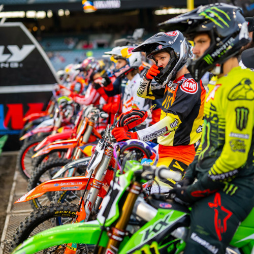 Listen to playlists featuring ((LiveStream)) Monster Energy Supercross