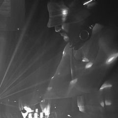 No Exit- Raw Techno Mix